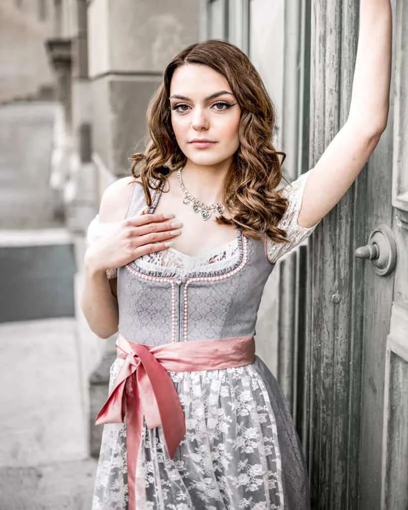 Editorial Portrait aus der Artbild-Serie, Bild 79