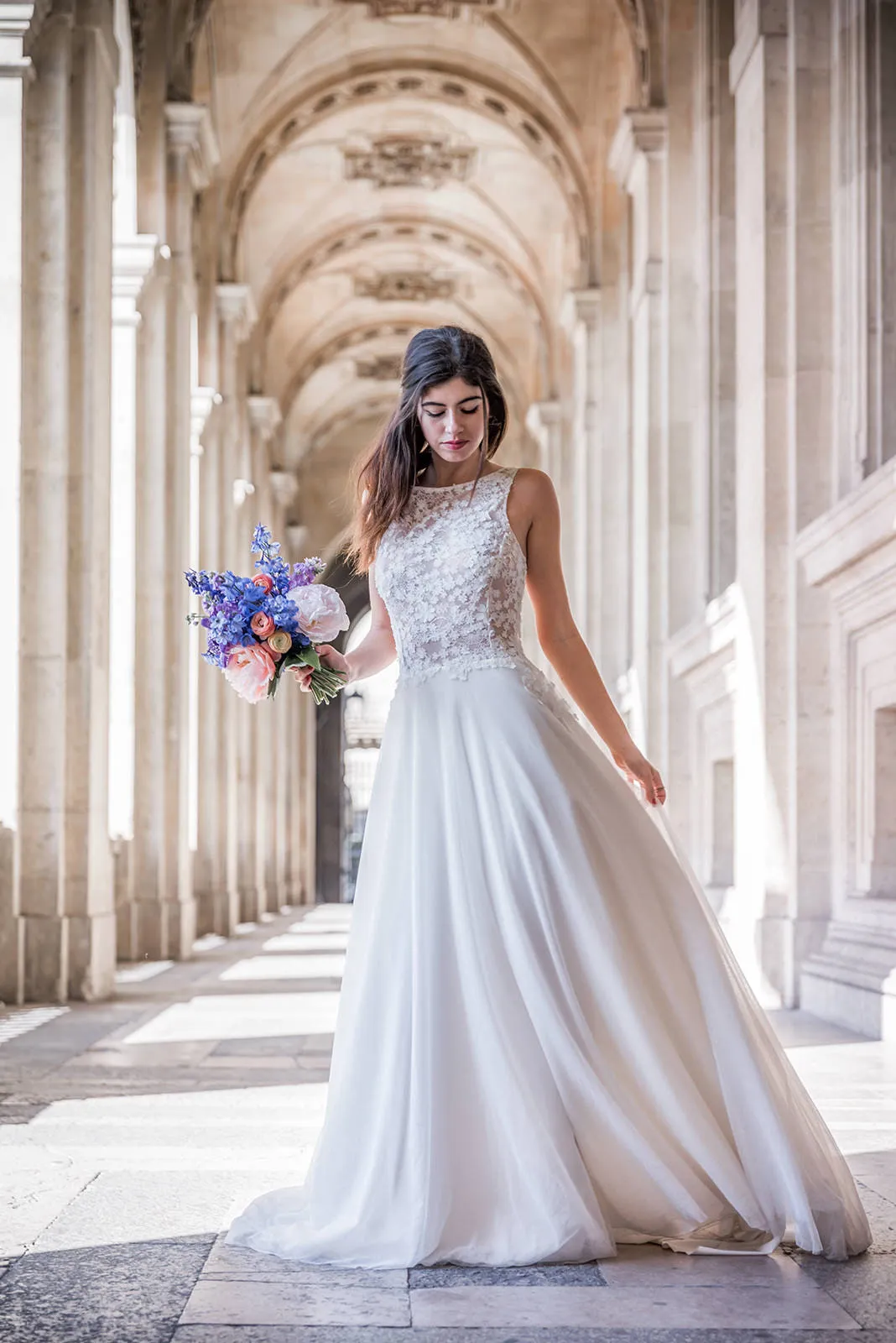Braut beim Destination Wedding Shooting mit Pariser Stadtgefühl