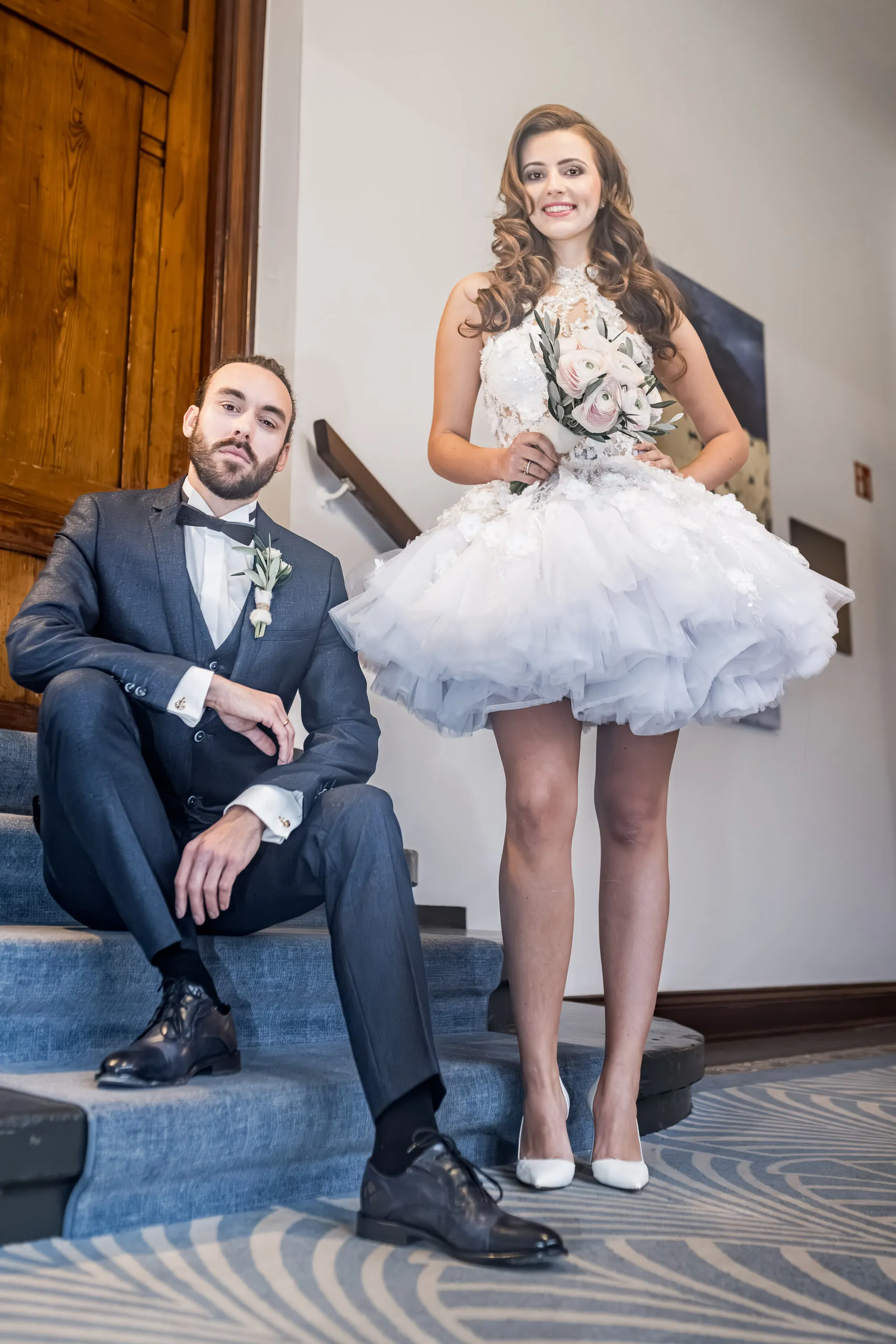 Braut in Couture-Kleid beim Fotoshooting in Hamburg