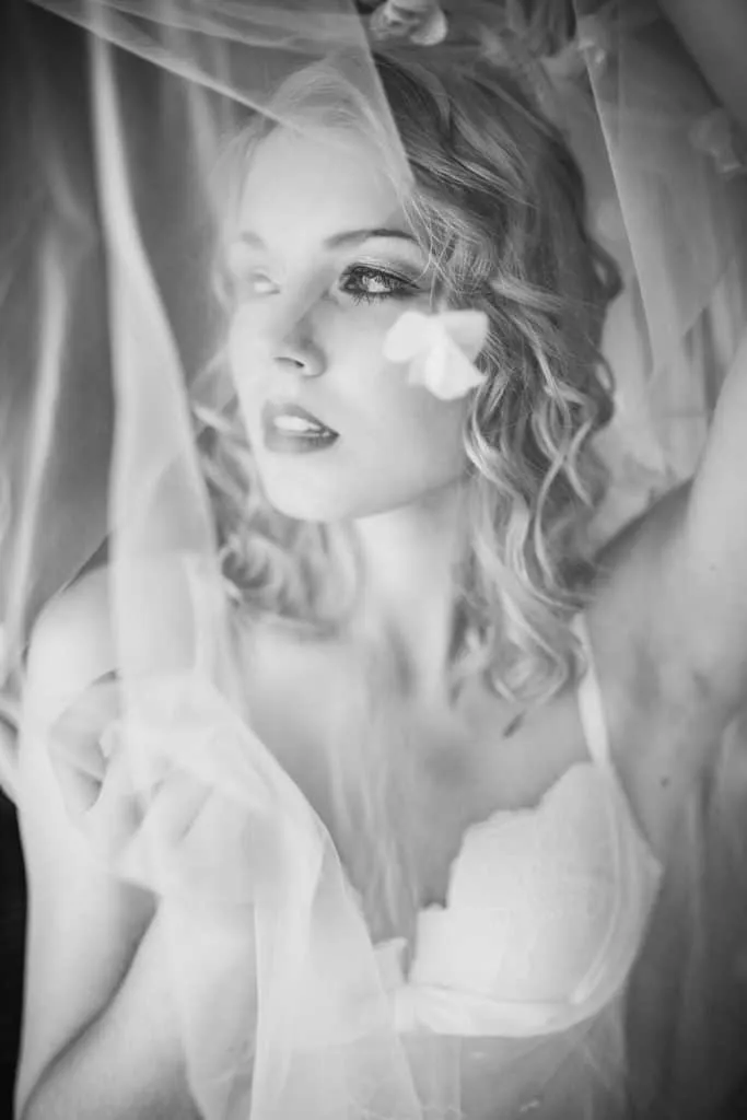 Detail des Getting Ready vor der Hochzeit