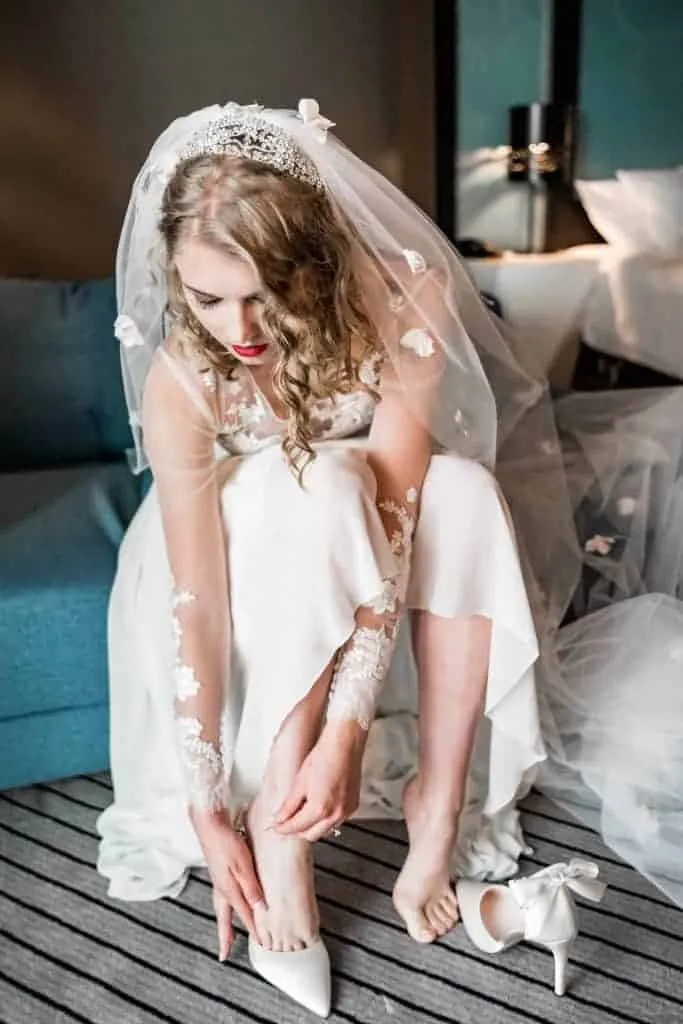 Detail des Getting Ready vor der Hochzeit