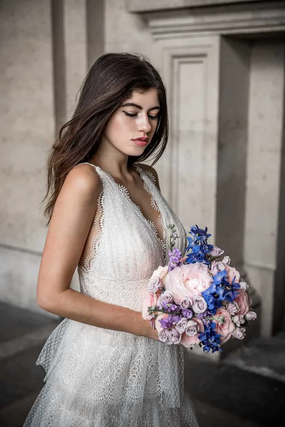 Botanical-Art-Portrait mit natürlicher Pose