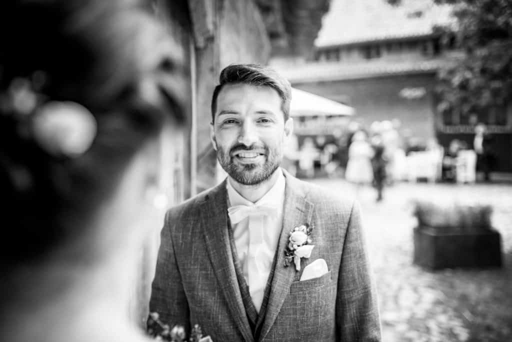 Brautigam aus der Sicht der Braut