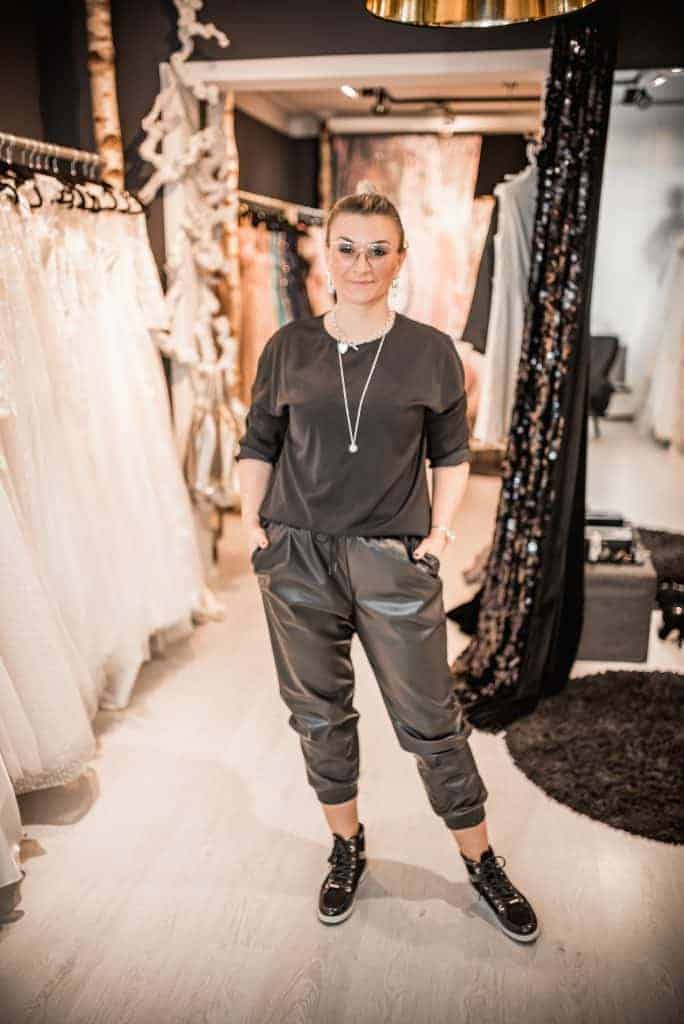 Ella Deck im Laden in Eppendorf