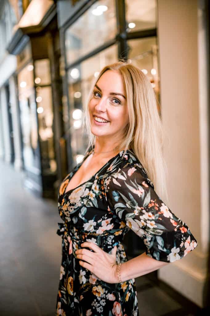 Portrait einer Frau in Hamburg